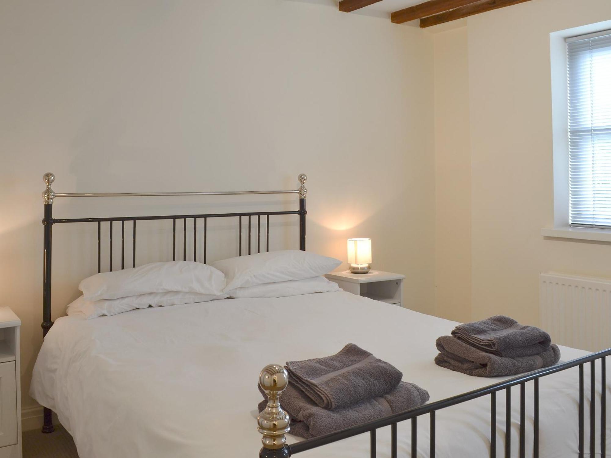 The Old Stables Villa Standon Bagian luar foto